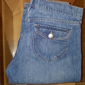 Old Navy Denim Bermudas